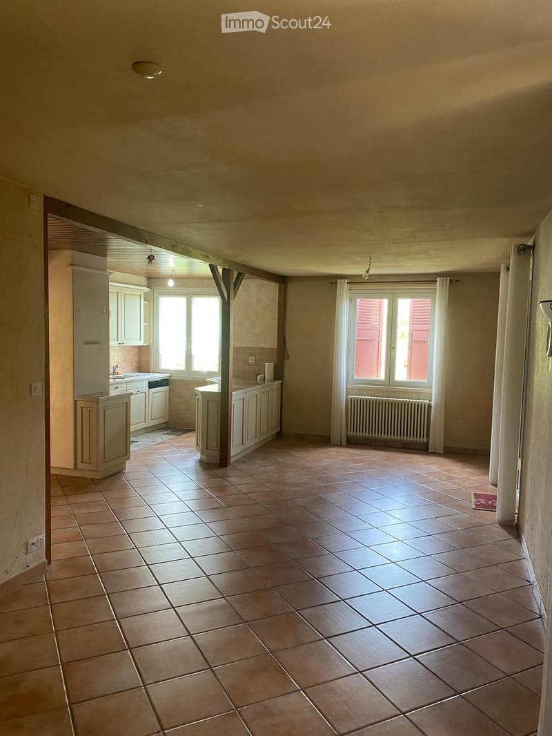 Charming individual house with 8 rooms in Versoix – available immediately for 6-month lease (5)