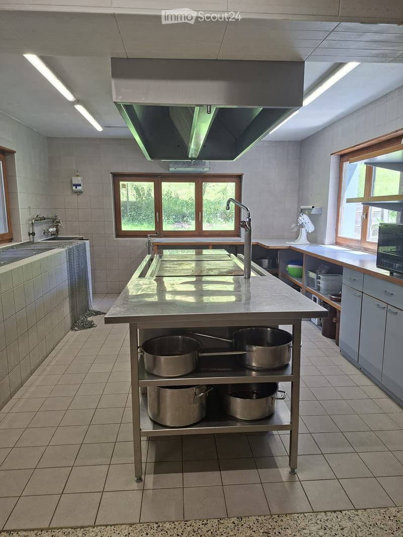{"type": "Kitchen", "objects": ["sink", "faucet", "fridge", "oven", "pot", "faucet", "faucet", "faucet", "faucet", "faucet", "faucet", "faucet", "faucet", "faucet", "faucet", "faucet", "faucet", "faucet", "faucet", "faucet", "faucet", "faucet", "faucet",