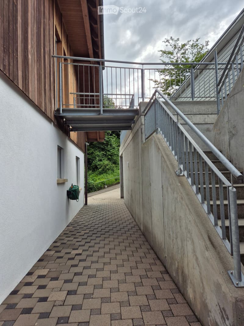 Charmantes 6.5-Zimmer-Einfamilienhaus in Walperswil – sofort verfügbar! (18)