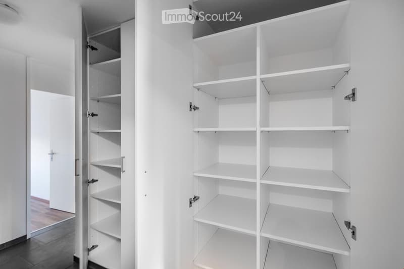 Beautiful, top-renovated 4-room apartment in a sunny, quiet location (9)