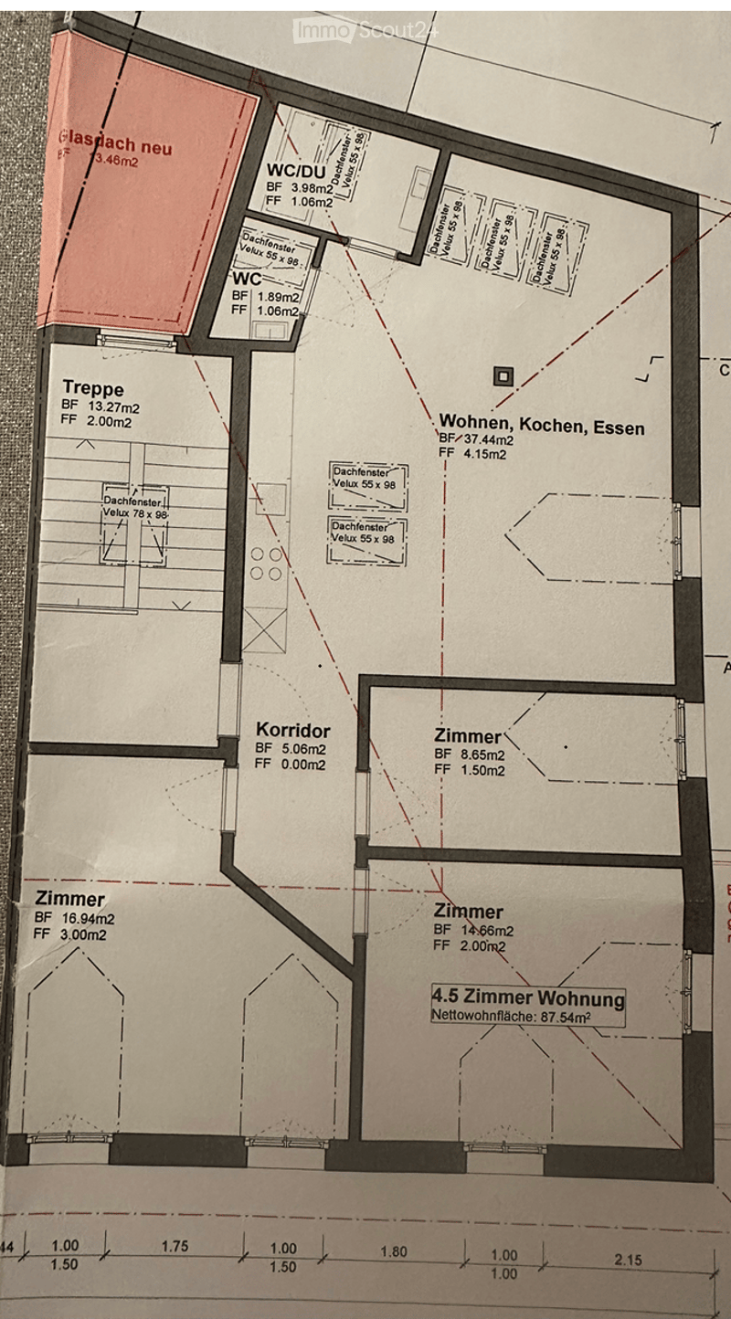 Floor plan of a 4.5-room apartment with living, kitchen, dining, hallway, and bedrooms.