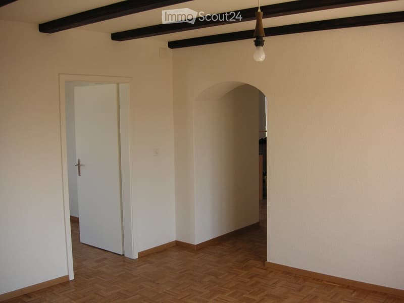 Charmanter 5-Zimmer-Wohnung in Cudrefin, ab September 2026 verfügbar (3)