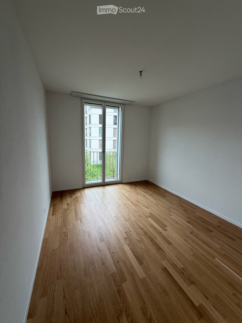 Appartamento nuovo di 3.5 locali con balcone a Marly (5)