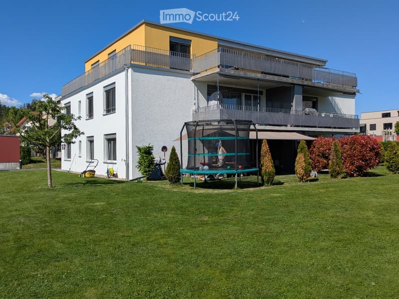 Modern, beautiful 4.5-room ground-floor apartment with terrace/lawn in Grossaffoltern (5)