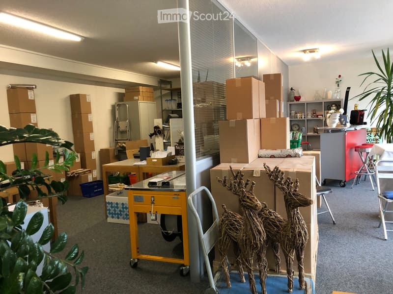 {"type": "Furnished Room", "objects": ["table", "stool", "chair", "cabinet", "stool", "stool", "stool", "stool", "stool", "stool", "stool", "stool", "stool", "stool", "stool", "stool", "stool", "stool", "stool", "stool", "stool", "stool", "stool", "stool"