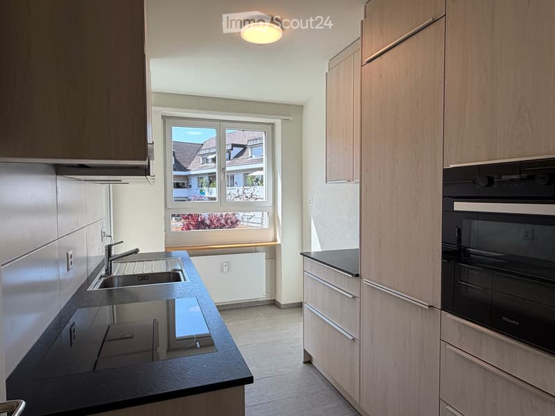 Helle 3-Zimmer-Wohnung in Riehen – Wohnen mit Komfort an guter Lage (1)