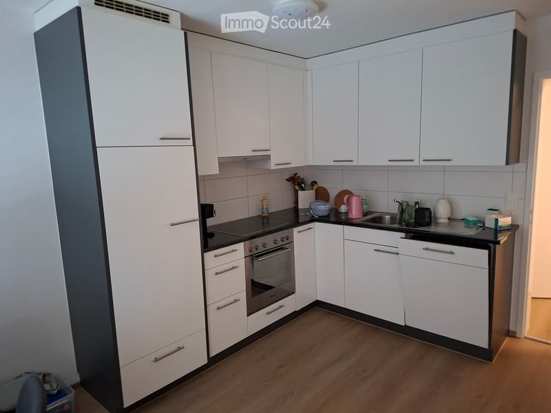 {"type": "Kitchen", "objects": ["oven", "sink", "faucet", "cupboard", "fridge", "oven", "cupboard", "cupboard", "cupboard", "cupboard", "cupboard", "cupboard", "cupboard", "cupboard", "cupboard", "cupboard", "cupboard", "cupboard", "cupboard", "cupboard",