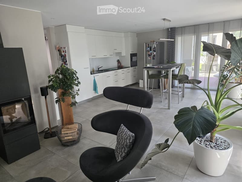 {"visible_features": ["Fireplace"], "type": "Furnished Room", "objects": ["chair", "potted plant", "fireplace", "stool", "table", "stool", "stool", "stool", "stool", "stool", "stool", "stool", "stool", "stool", "stool", "stool", "stool", "stool", "stool",