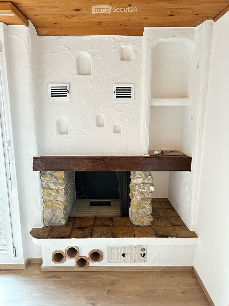 Studio, renovated in 2022 (5)