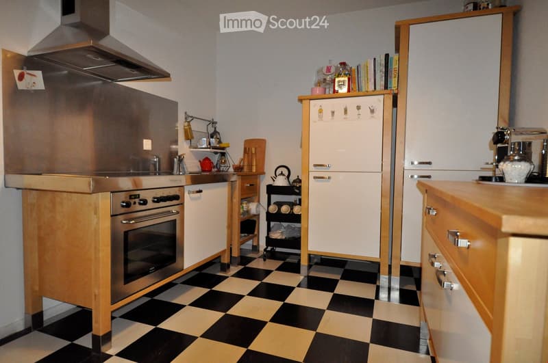 Charming old town apartment with lots of charm (5)