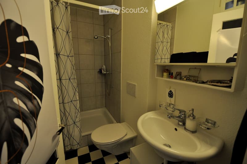 Charming old town apartment with lots of charm (11)