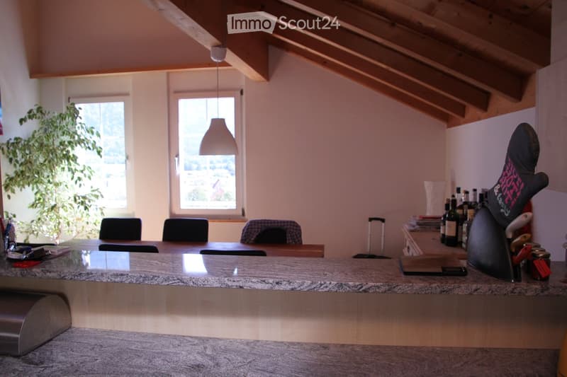 Modern and sunny attic apartment with panoramic views of the Bündner Rheintal (6)
