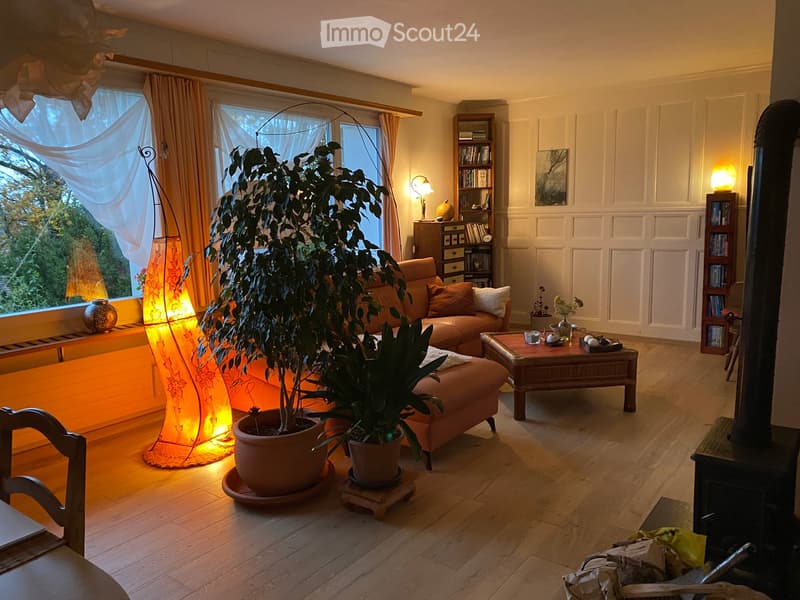 Charmantes 6-Zimmer-Familienhaus mit Panoramablick auf den See und die Alpen in Giez (VD) (5)