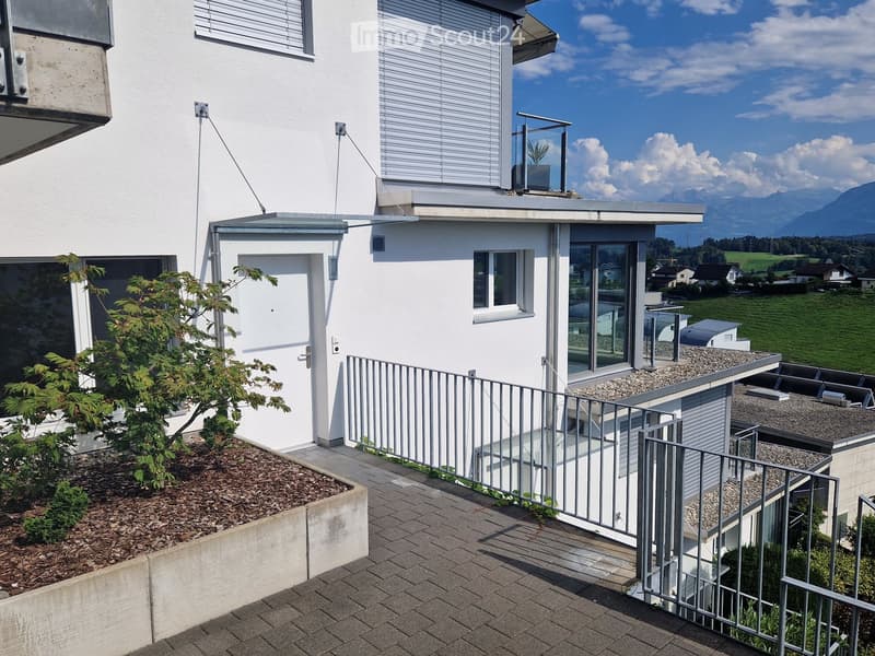 Aussenbereich Wohnungseingang