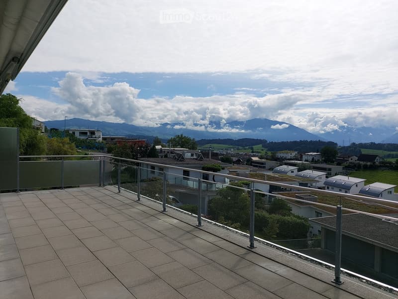 Blick Richtung Südosten auf Speer und Federispitz