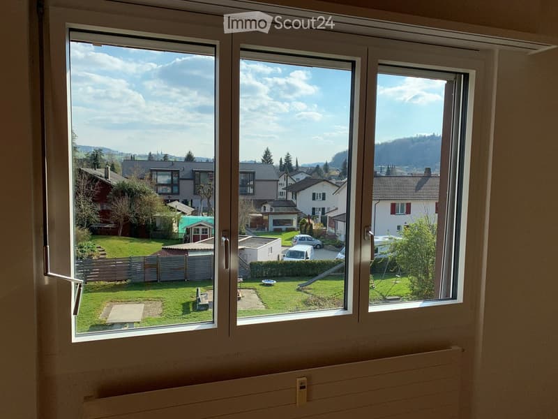 Helle 3.5-Zimmer-Wohnung mit Balkon und schöner Aussicht in Laupen BE (6)