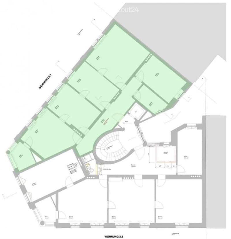 Floor plan showing two residential units (Wohnung 2.1 and Wohnung 2.2) with multiple rooms, including living spaces, bedrooms, bathrooms, and a shared courtyard area.