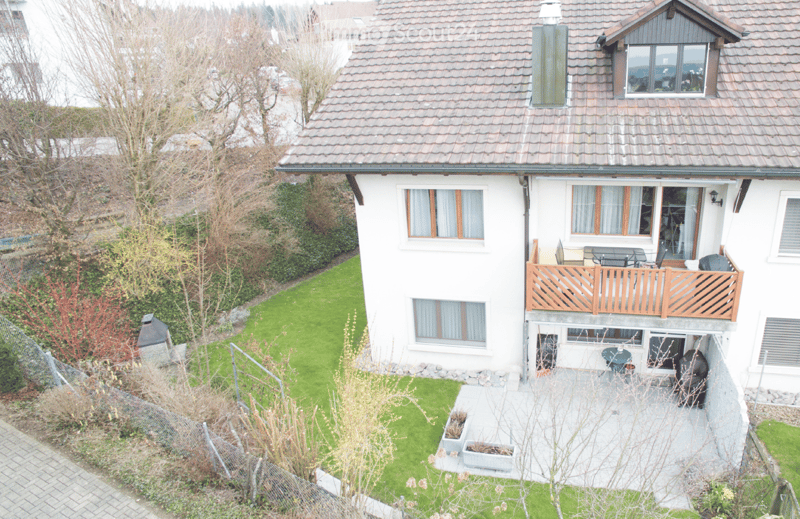 3 1/2-Zimmer Gartenwohnung mit grossem Umschwung (2)