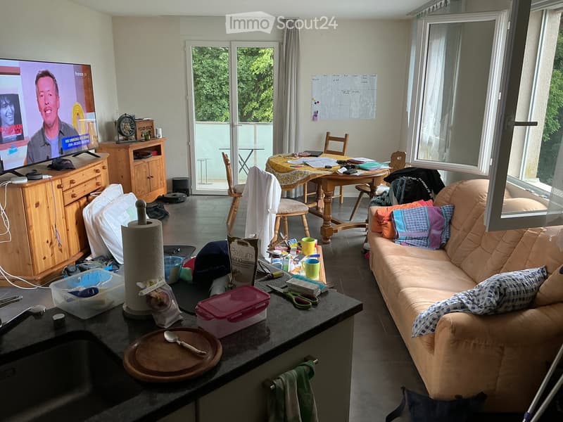 Neue 3.5-Zimmer-Wohnung mit Balkon in Collombey (5)