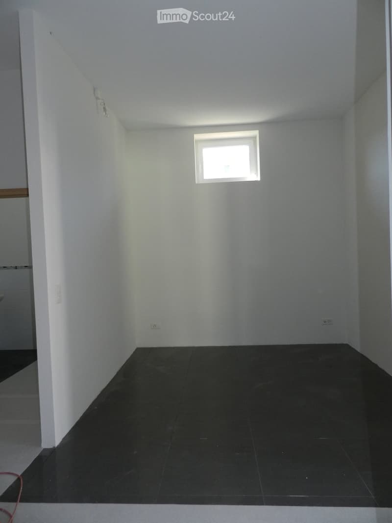 Appartamento luminoso 4,5 locali con 133m2, tutto il comfort più balcone di 51m2 (13)