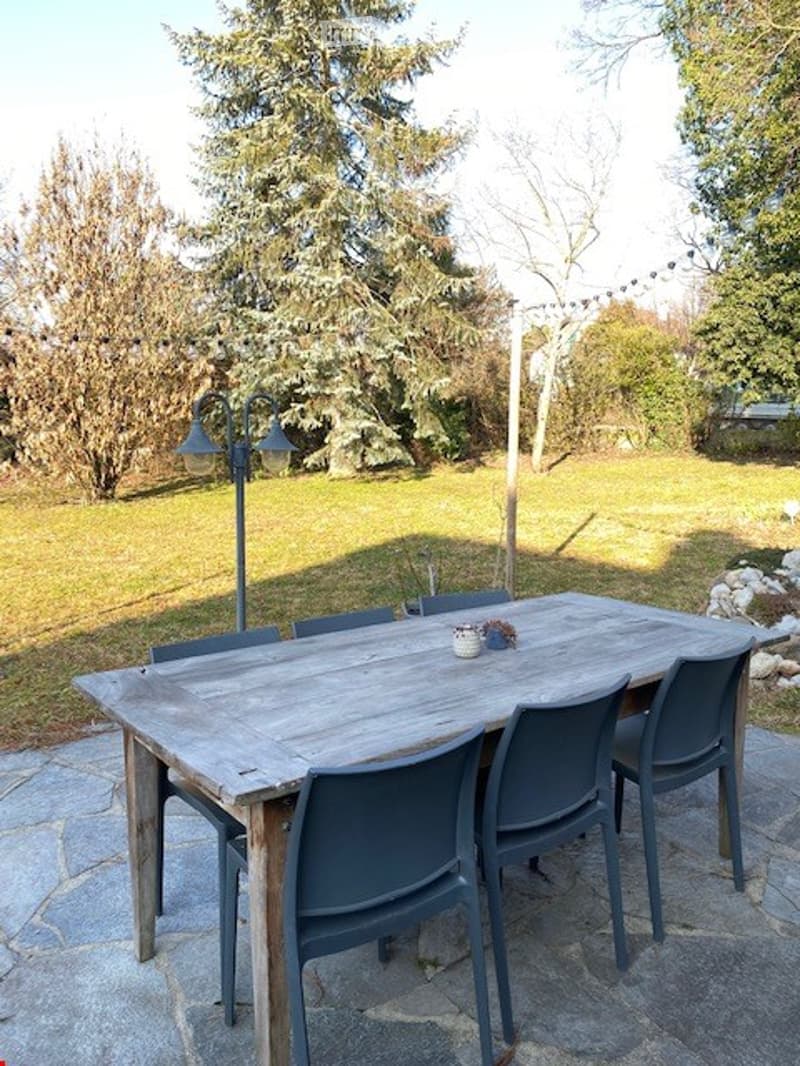 Belle villa mitoyenne avec jardin privatif et terrasses ensoleillées (3)