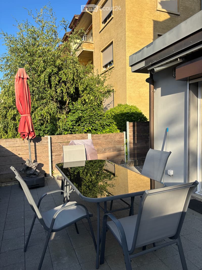 Zweieinhalbzimmernwohnung mit Terrasse in Neuchâtel (23)