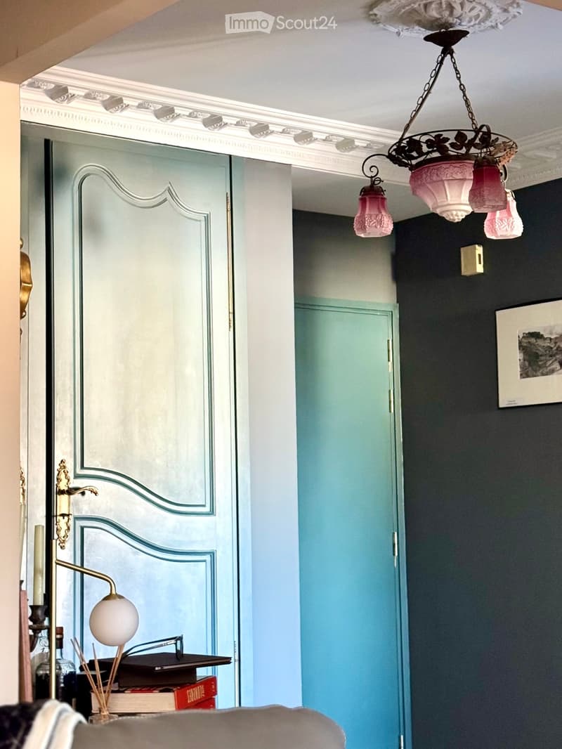 Panoramic apartment of 124 m² fully renovated – calm, light and exceptional view (23)