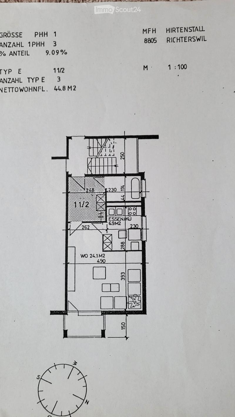 Floor plan of a 1.5-room apartment with labeled dimensions, including a living area, bedroom, and kitchen.