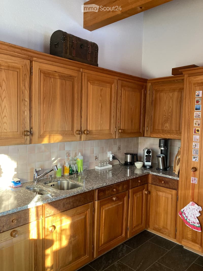 {"type": "Kitchen", "objects": ["sink", "faucet", "coffee maker", "cupboard", "bottle", "faucet", "cup", "bowl", "faucet", "cupboard", "cupboard", "cupboard", "cupboard", "cupboard", "cupboard", "cupboard", "cupboard", "cupboard", "cupboard", "cupboard",