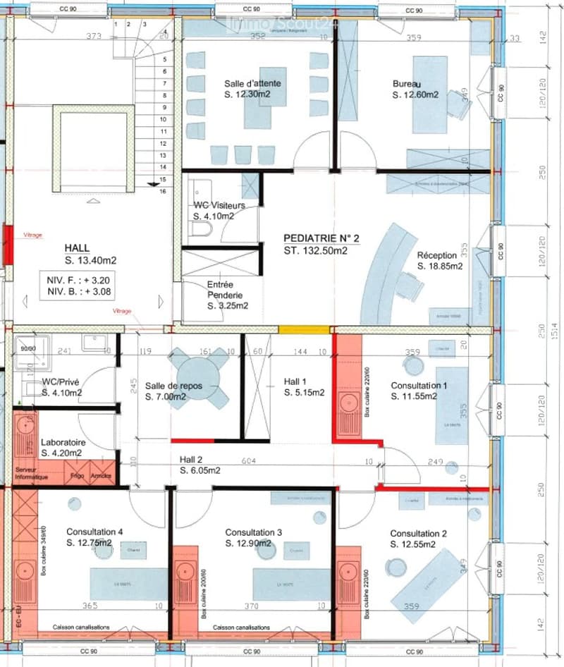 Floor plan of a medical facility with multiple rooms including reception, consultation rooms, laboratory, and waiting areas.