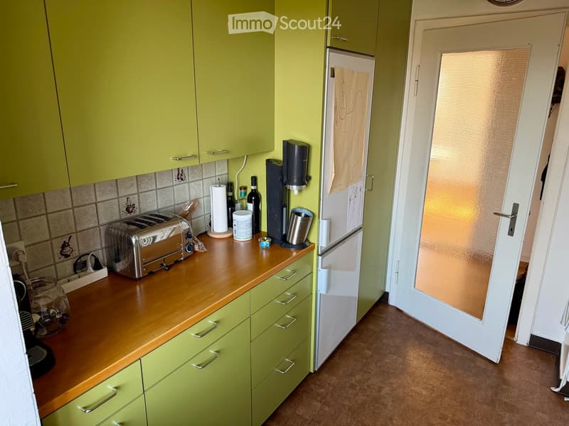 Charmante 3-Zimmer-Altbauwohnung inkl. Parkplatz an ruhiger und zentraler Lage in Zürich (9)