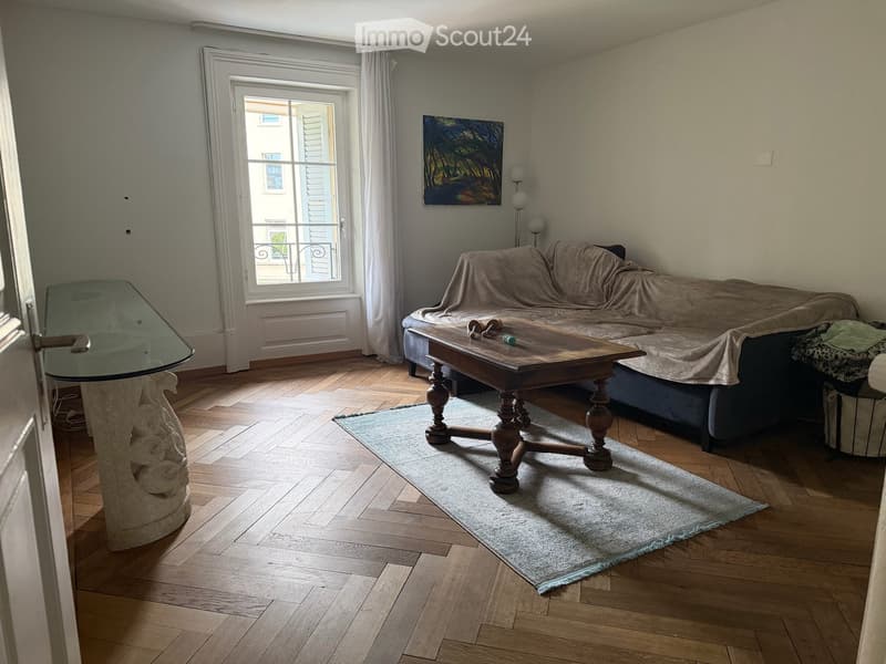 Charmante 2.5-Zimmer-Wohnung im Altbau an der Erlachstrasse, Bern (1)