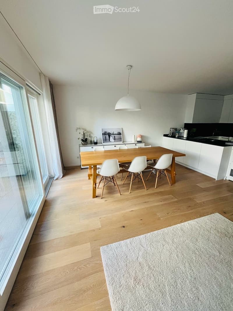 Modern 5.5-room row house in Full-Reuenthal (12)