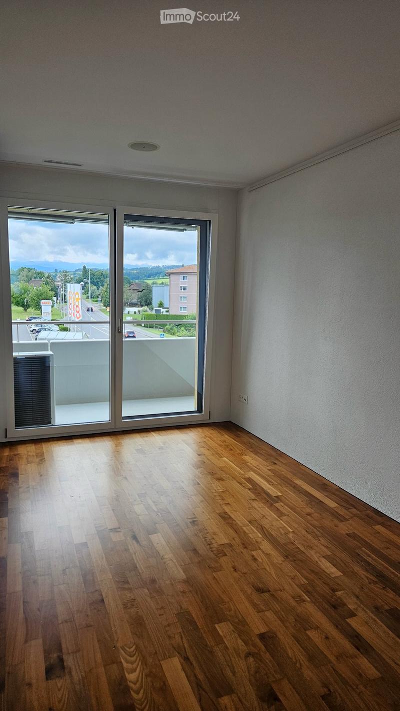 Appartement moderne 3.5 pièces avec vue sur le lac & jardin d'hiver (5)