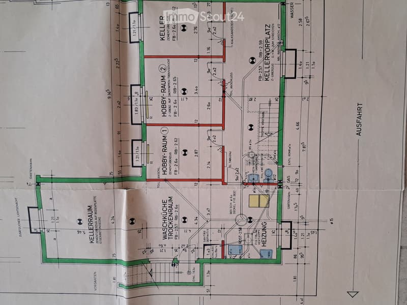 Floor plan of a basement level showing rooms including a hobby room, wash/dry room, heating, and water connections.