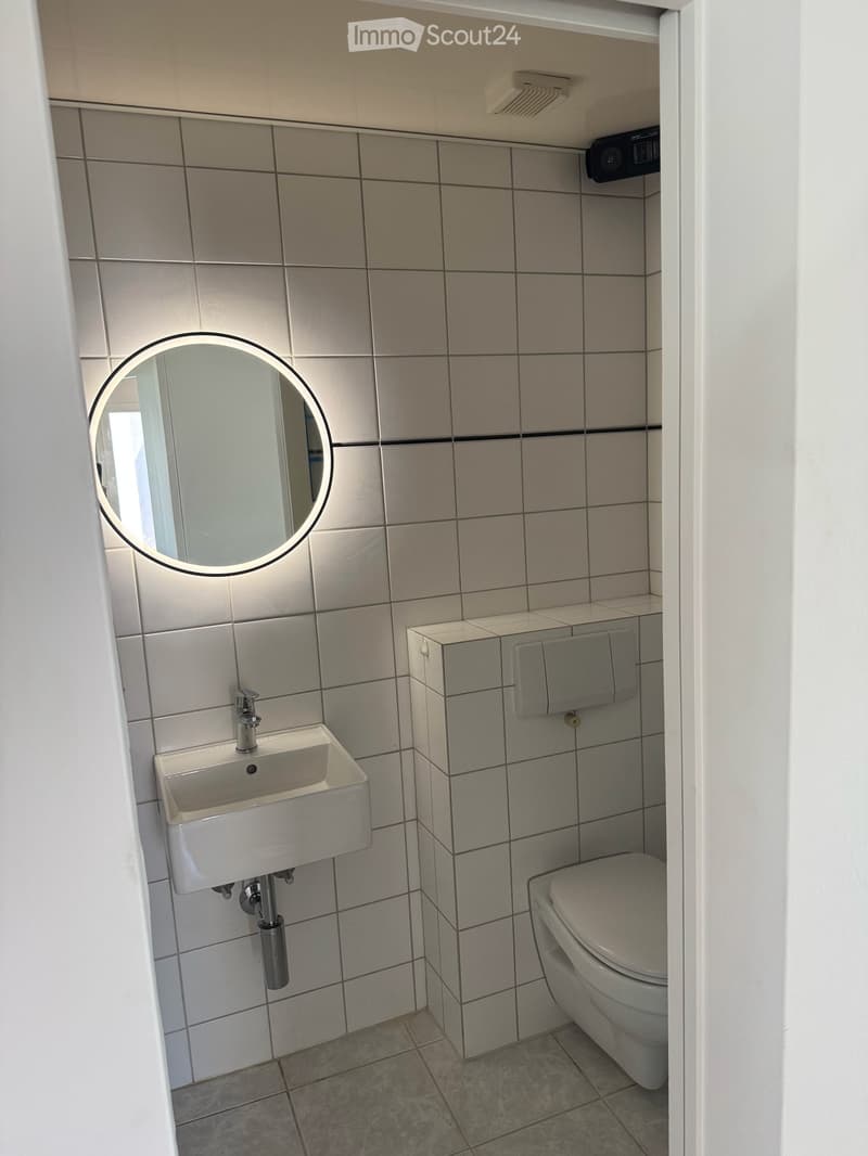 Helle, ruhige 4.5-Zimmer-Wohnung mit Balkon in Murten (6)