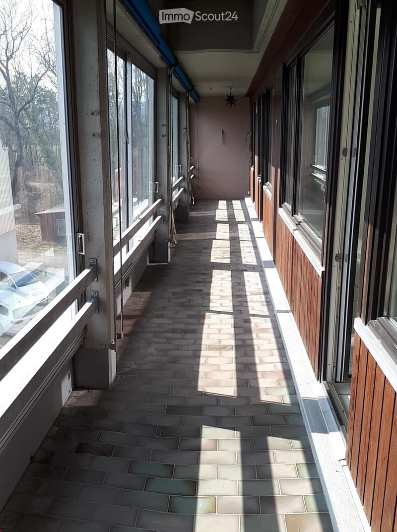 Grosse 5.5 Zimmerwohnung im Industriering von Lyss (12)