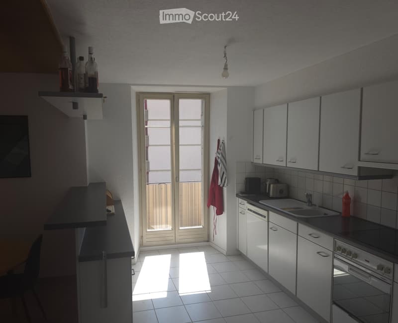 {"type": "Kitchen", "objects": ["oven", "dishwasher", "toaster", "sink", "faucet", "cabinet", "bottle", "oven", "faucet", "oven", "oven", "oven", "oven", "oven", "oven", "oven", "oven", "oven", "oven", "oven", "oven", "oven", "oven", "oven", "oven", "oven