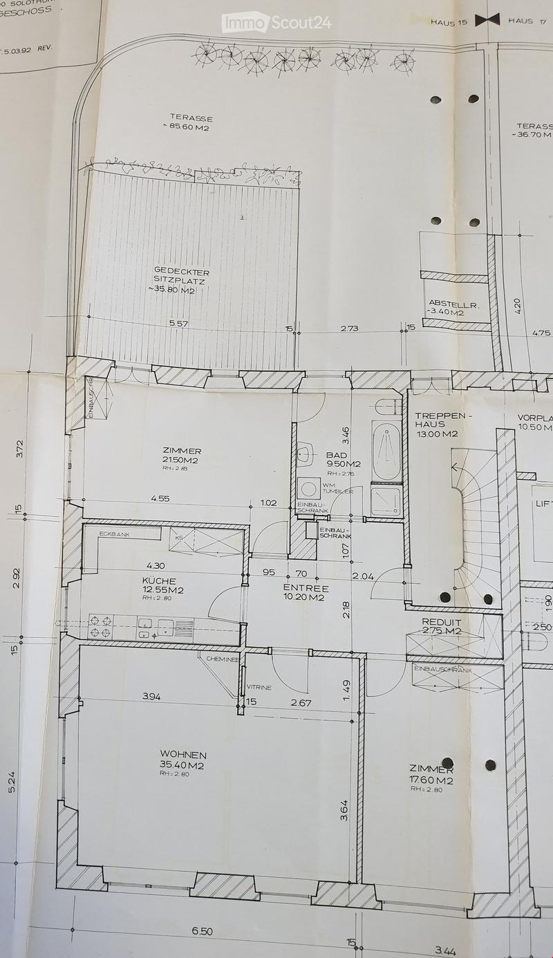 Floor plan of a house showing multiple rooms including a kitchen, living room, bedroom, bathroom, and terrace.