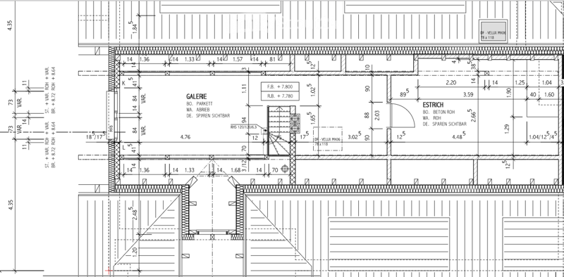 Floor plan showing a gallery area, storage space, and an entrance area with labeled dimensions and structural details.