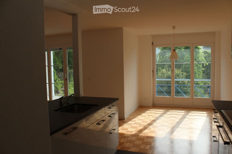 Attraktive Wohnung mit Garten in Lyss (5)