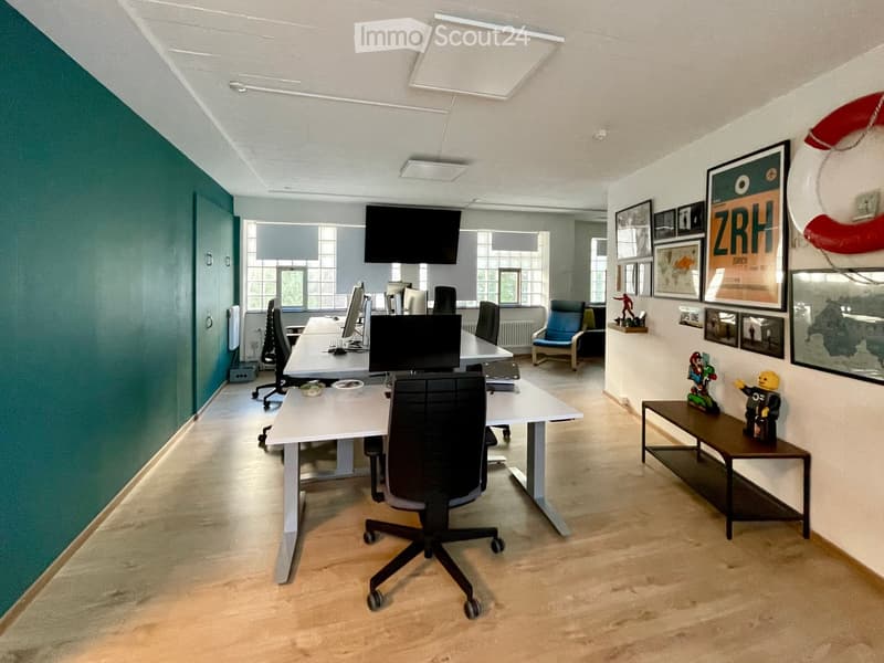 {"type": "Furnished Room", "objects": ["table", "chair", "screen", "screen", "screen", "screen", "screen", "screen", "screen", "screen", "screen", "screen", "screen", "screen", "screen", "screen", "screen", "screen", "screen", "screen", "screen", "screen"