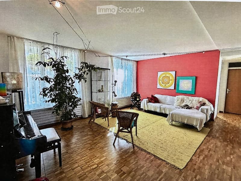 Helle 4.5-Zimmer-Wohnung in Ebnat-Kappel (2)