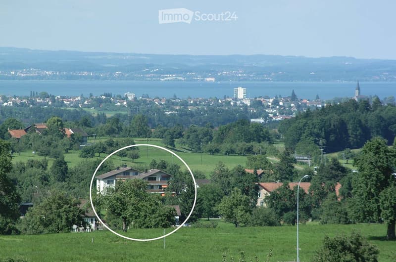 2,5 Zi-Dachwohnung in Muolen, Nähe Bahnhof (2)