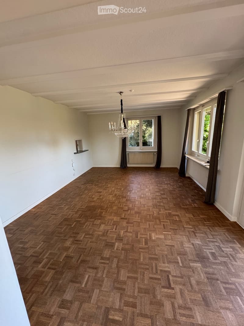 8½-Zimmer-EFH mit Doppelgarage an privilegierter Lage in Muri bei Bern zu vermieten (3)