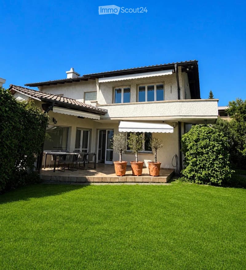 8½-Zimmer-EFH mit Doppelgarage an privilegierter Lage in Muri bei Bern zu vermieten (1)