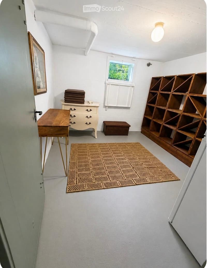 8½-Zimmer-EFH mit Doppelgarage an privilegierter Lage in Muri bei Bern zu vermieten (11)