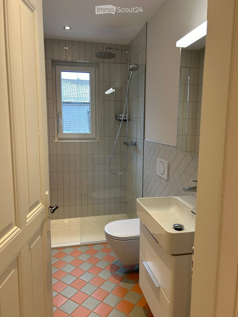 Charmante 2-Zimmer-Wohnung mit Balkon am Blockweg 7 in 3007 Bern (5)