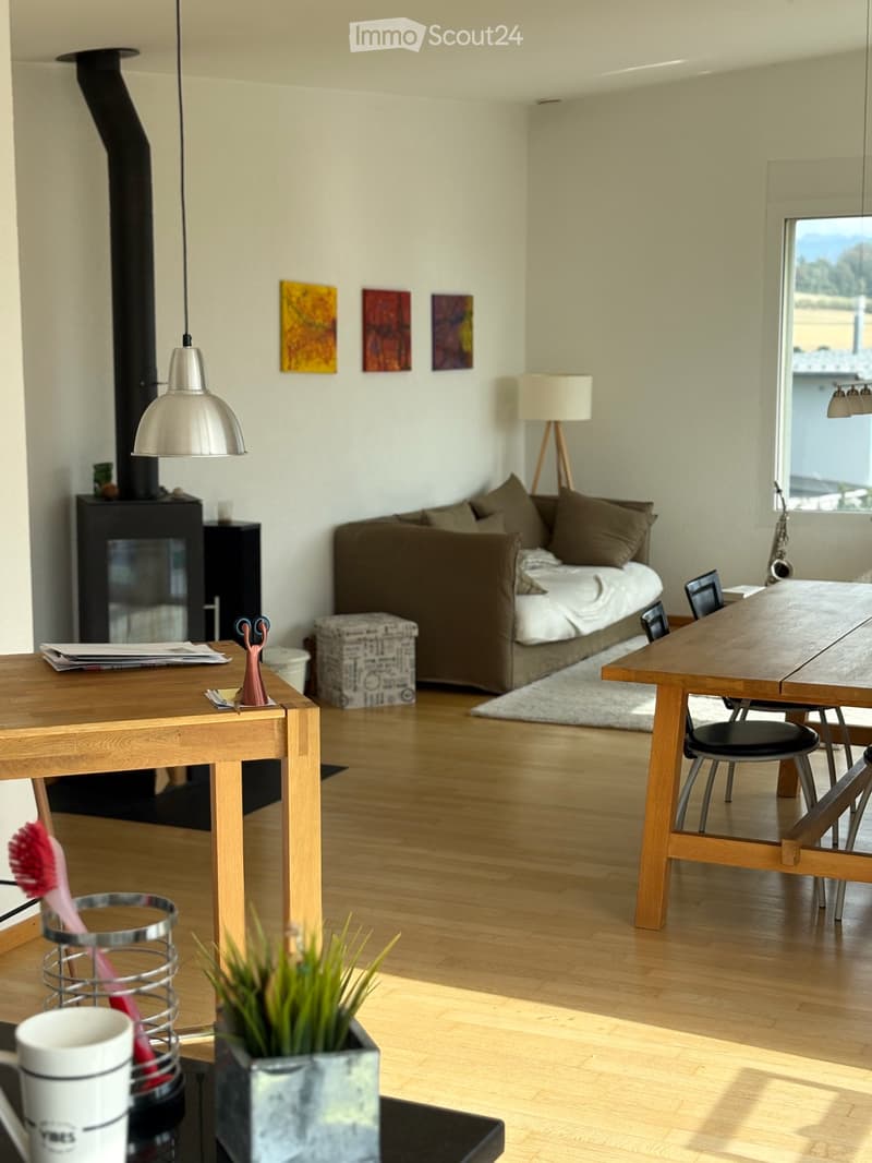 Grosszügige sonnige und ruhige Wohnung für 2 bis 4 Personen (8)