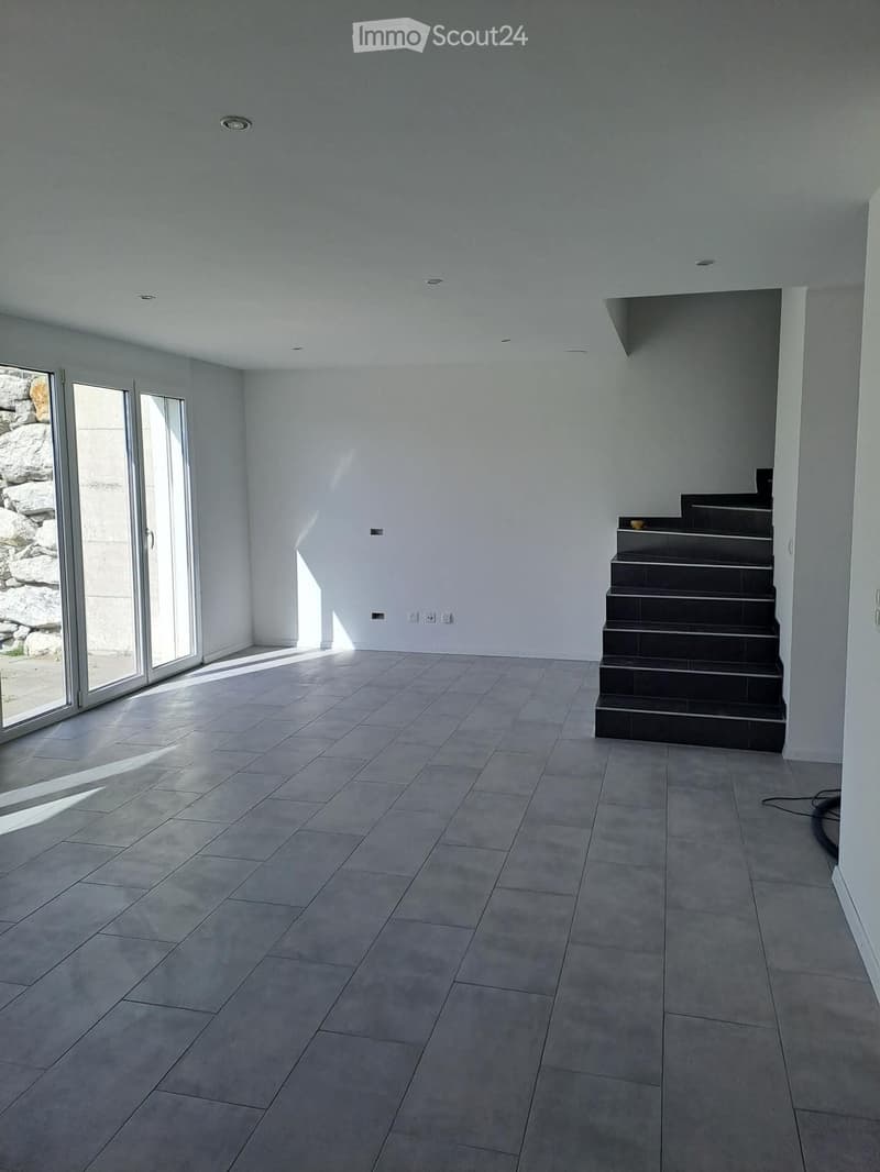 Magnifique maison mitoyenne de 5.5 pièces à Romont FR (2)